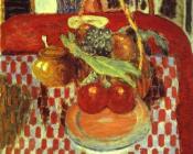 皮耶 勃纳尔 : Basket and Plate of Fruit on a Red-Checkered Tablecloth